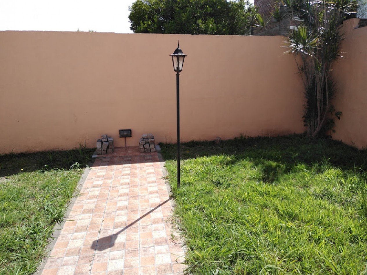 Casa impecable estado 