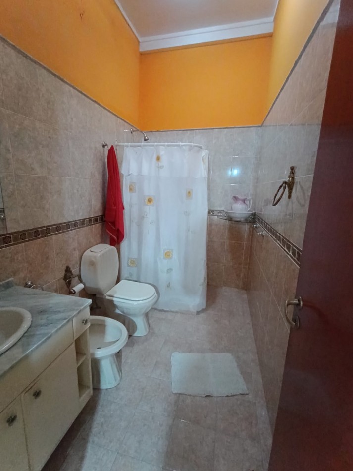 Casa impecable estado 