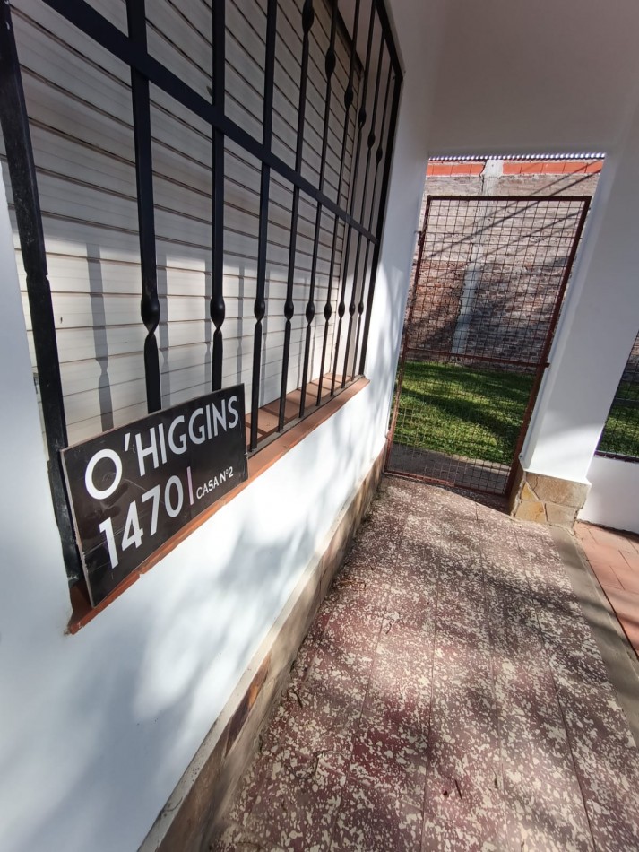 Casa entrada pasante 