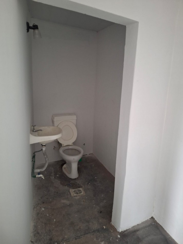 Local comercial Zona 5 esquinas 