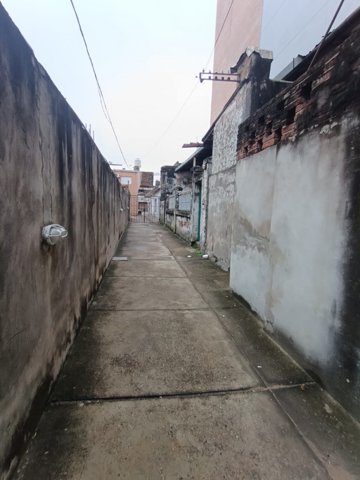 2 casas Centricas a reciclar 