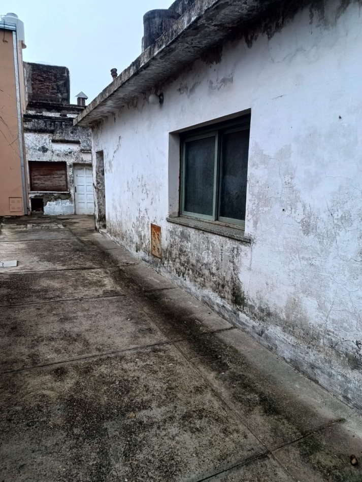 2 casas Centricas a reciclar 