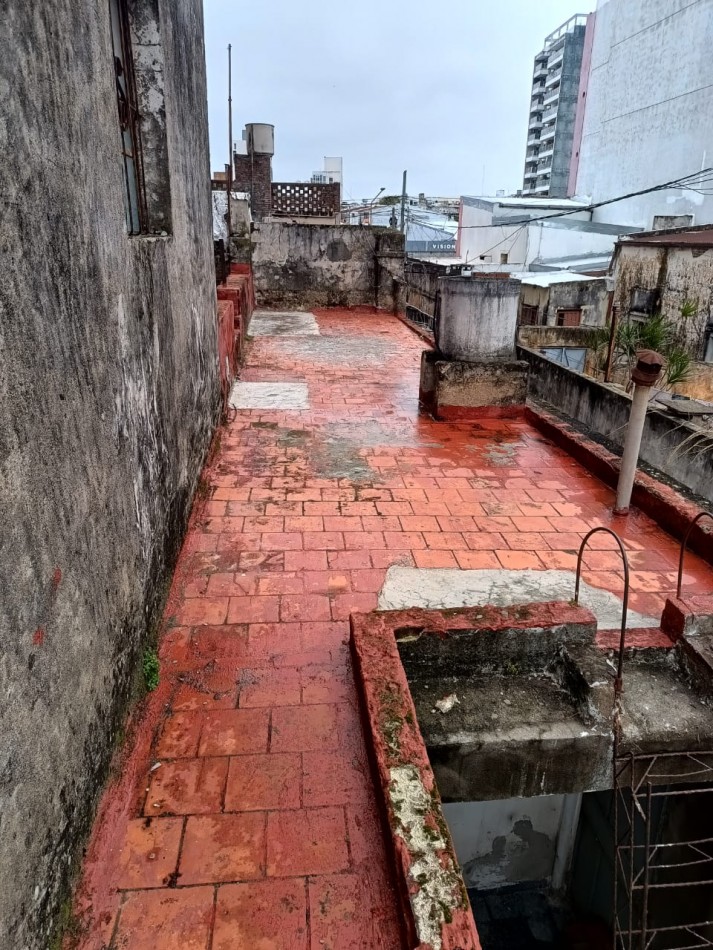 2 casas Centricas a reciclar 