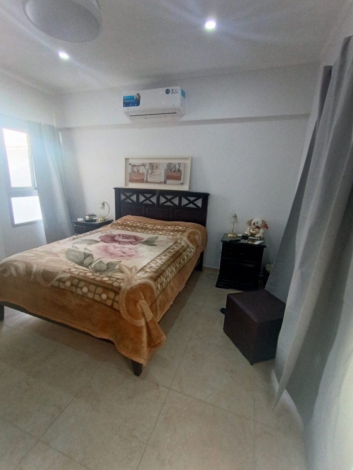 Brisas del Acceso Norte casa c/lote 800 m2