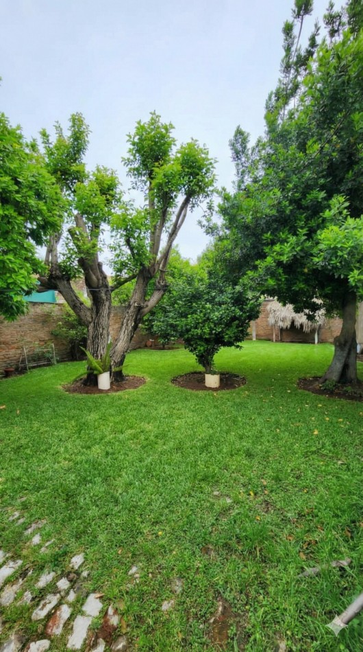 Casa impecble  estado Barrio Gazzano 