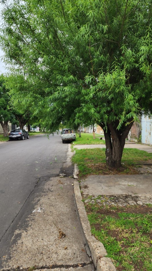 Casa a Recilcar zona UTN a metros de Av Almafuerte