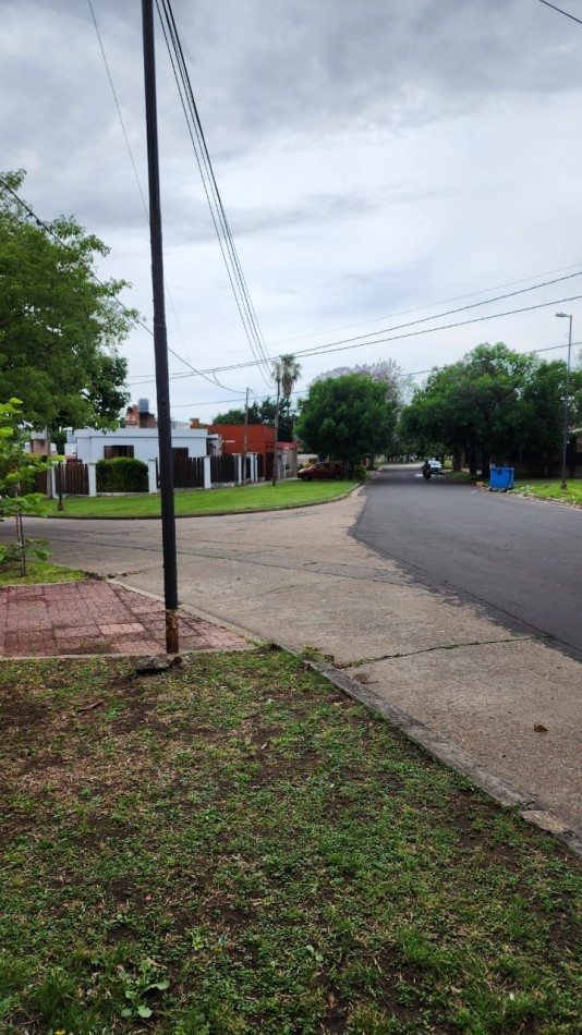 Casa a Recilcar zona UTN a metros de Av Almafuerte
