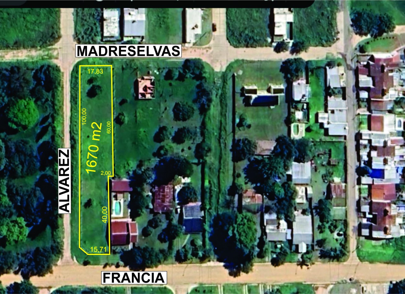 Fraccion terreno frente 3 calles 
