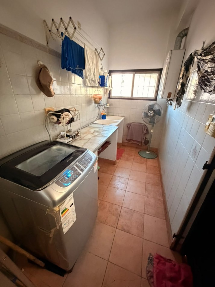 Salon mas vivienda Zona Comercial