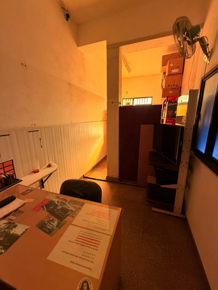 Salon mas vivienda Zona Comercial