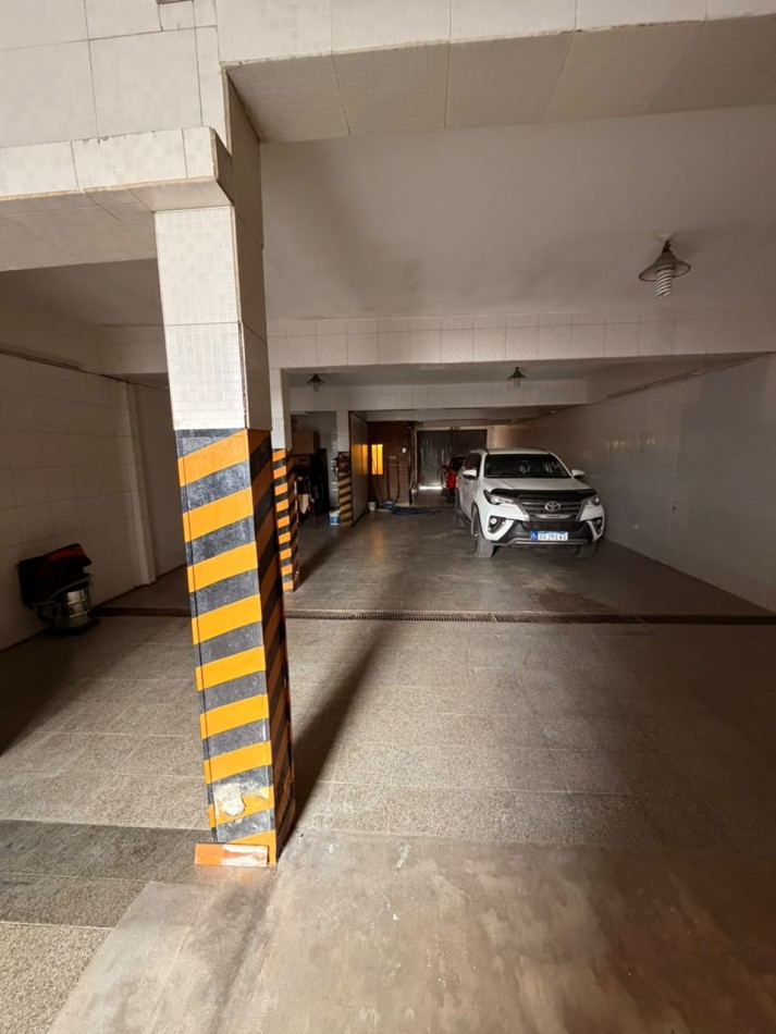 Salon mas vivienda Zona Comercial