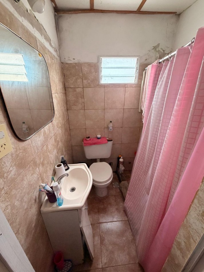 CASA EN PARANA I + LOCAL COMERCIAL