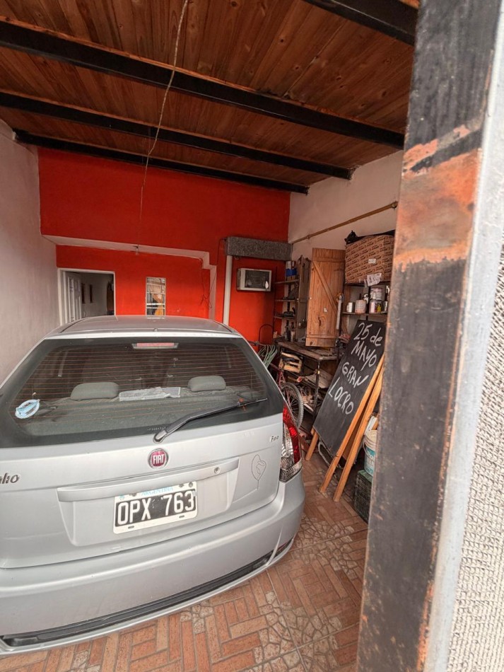 CASA EN PARANA I + LOCAL COMERCIAL