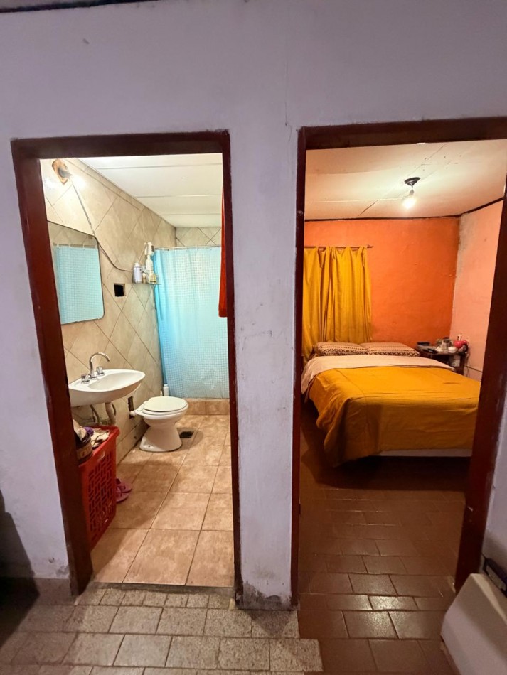 CASA EN PARANA I + LOCAL COMERCIAL
