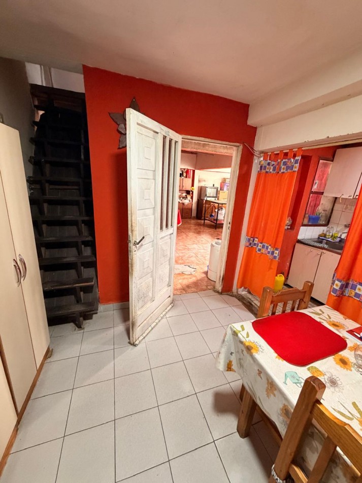 CASA EN PARANA I + LOCAL COMERCIAL