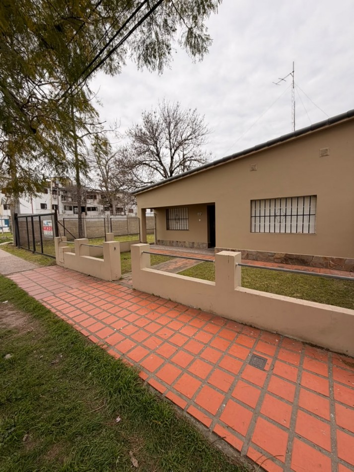 Casa a 2 cuadras de Av Zanni 