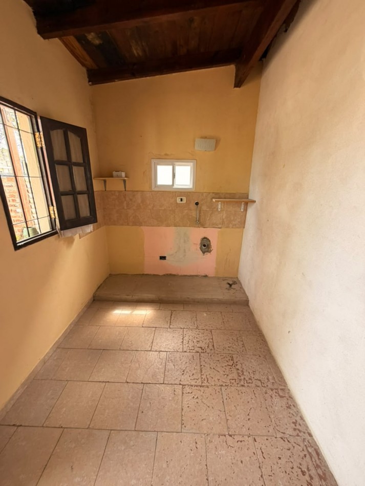 Casa sobre av zanni