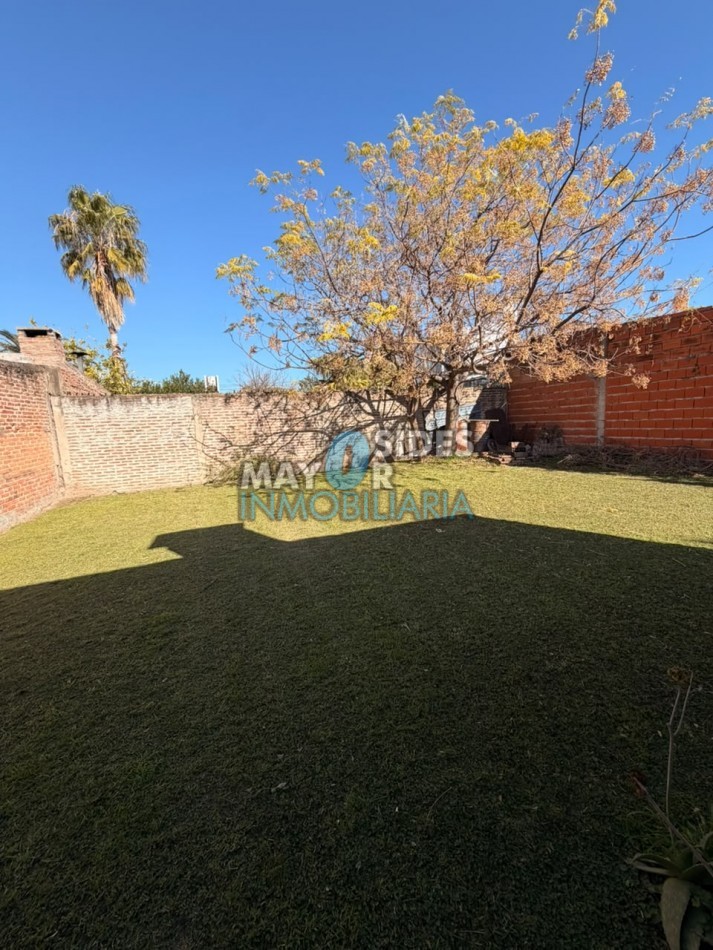 propiedad en venta a mts de av zanni 