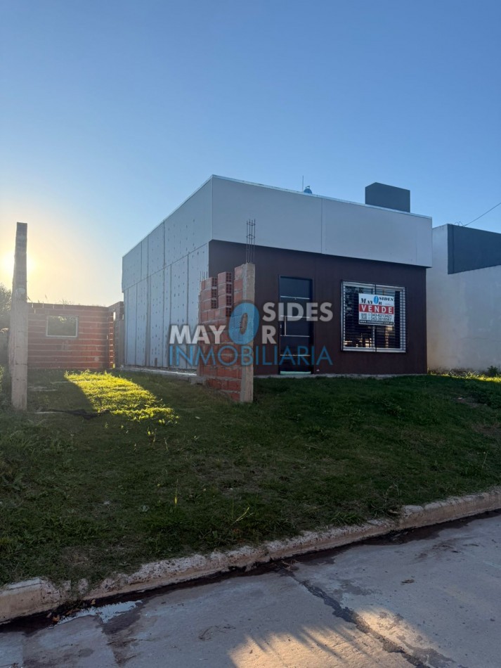 ¡Oportunidad! Casa a terminar sobre lote propio de 300 m²