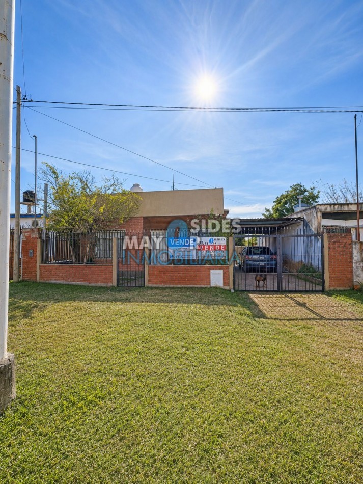 CASA EN VENTA sobre calle Balbin