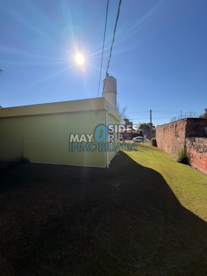 propiedad en venta a mts de av zanni 