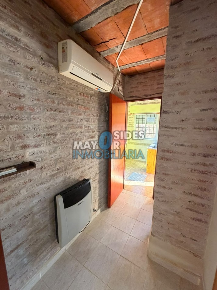 propiedad en venta a mts de av zanni 