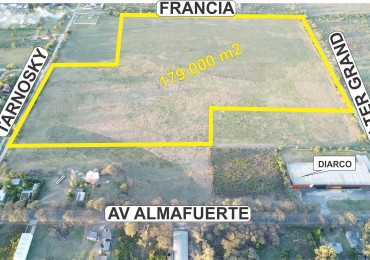 180.000 m2 Ingreso a Parana 